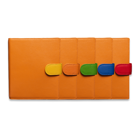 Das Bunte Ringbuch in Orange mit austauschbaren Laschen Das Bunte Ringbuch in Orange mit austauschbaren Laschen