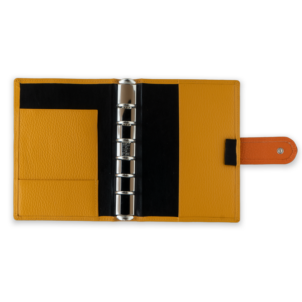 Das Bunte Ringbuch in Gelb mit austauschbaren Laschen offen Das Bunte Ringbuch in Gelb mit austauschbaren Laschen offen